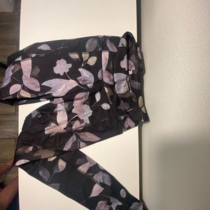 All in motion leggings